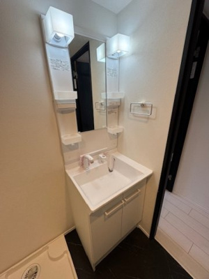 【洗面所】 | the togoshiginza