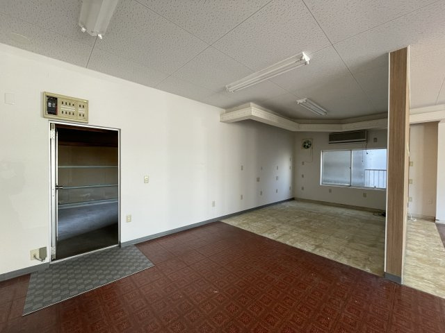 篠原町店舗の内装