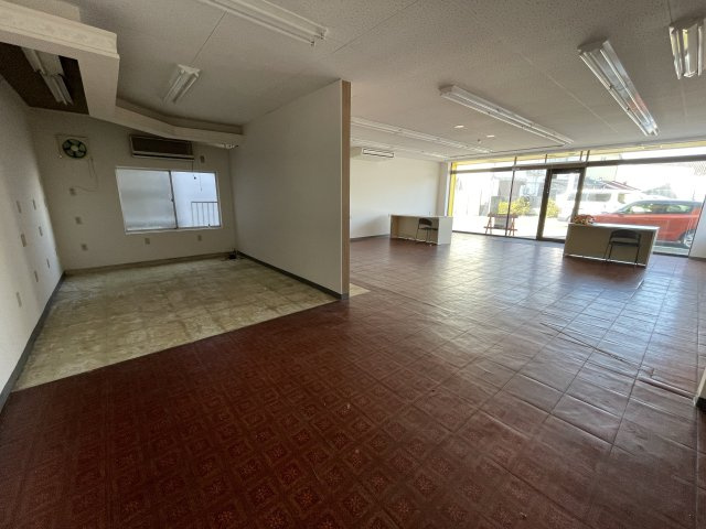 篠原町店舗の内装