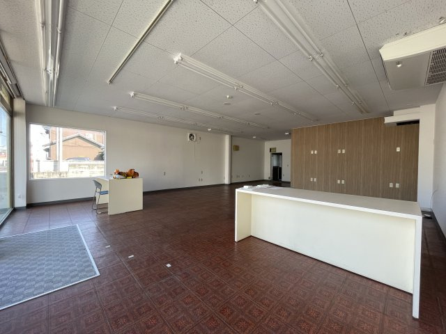 篠原町店舗の内装