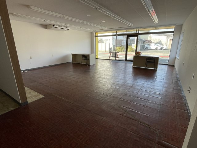 篠原町店舗の内装