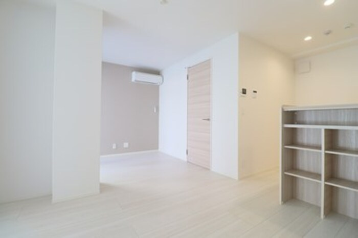 Skye residence元住吉の居間・リビング