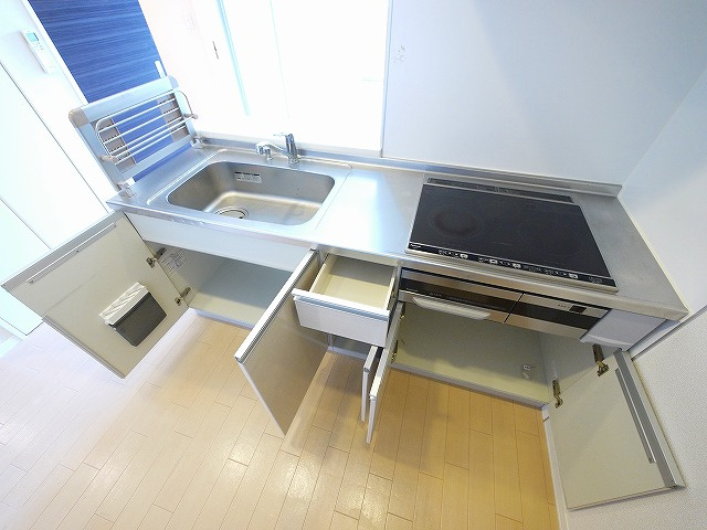 ベル・フルールのキッチン|きれいなキッチンです