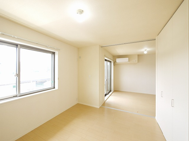 ベル・フルールの内装|ゆったりした洋室です