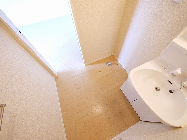 ベル・フルールの洗面所|明るい洗面所です