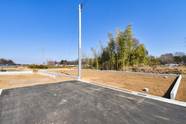 コンフォートプレイス川越市下松原2期　全7区画の前面道路含む現地写真