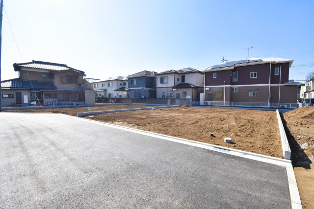 コンフォートプレイス川越市下松原2期　全7区画の前面道路含む現地写真