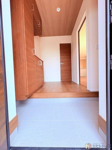 新築建売】筑後市大字尾島の玄関