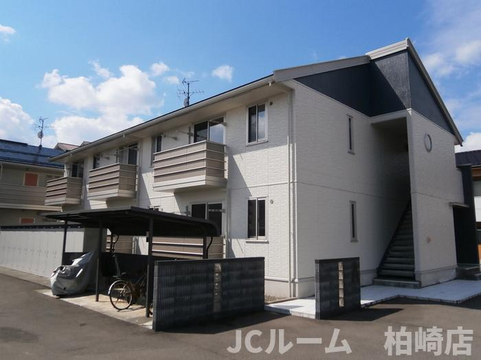 柏崎市日吉町のアパート