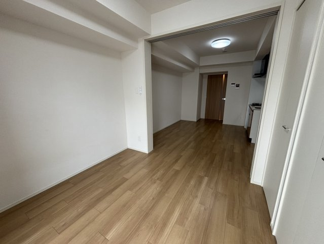 【寝室】グランカーサ一番町
