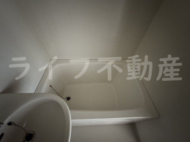 メゾン・プルミエールの浴室|きれいなお風呂です