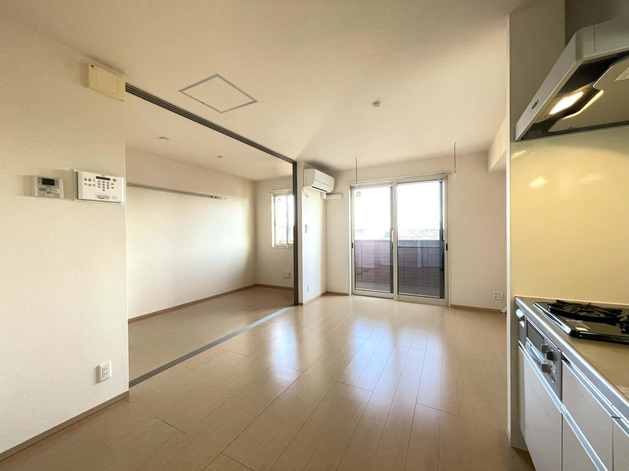 High Excel11の居間・リビング|※左右反転・別室の写真になります。