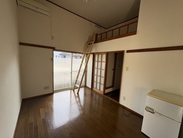 ベルコーポの居間・リビング|他部屋参考写真です