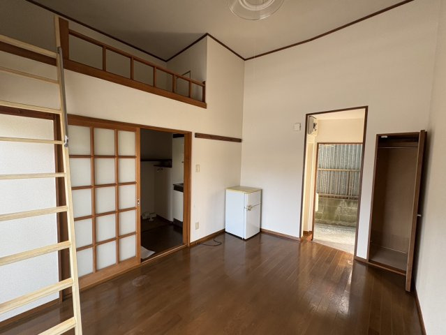 ベルコーポの居間・リビング|他部屋参考写真です