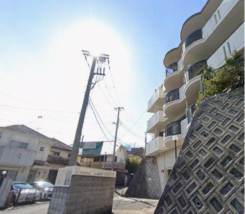 サンロイヤル六甲の外観|隣接地マンションの駐車場引継可能です