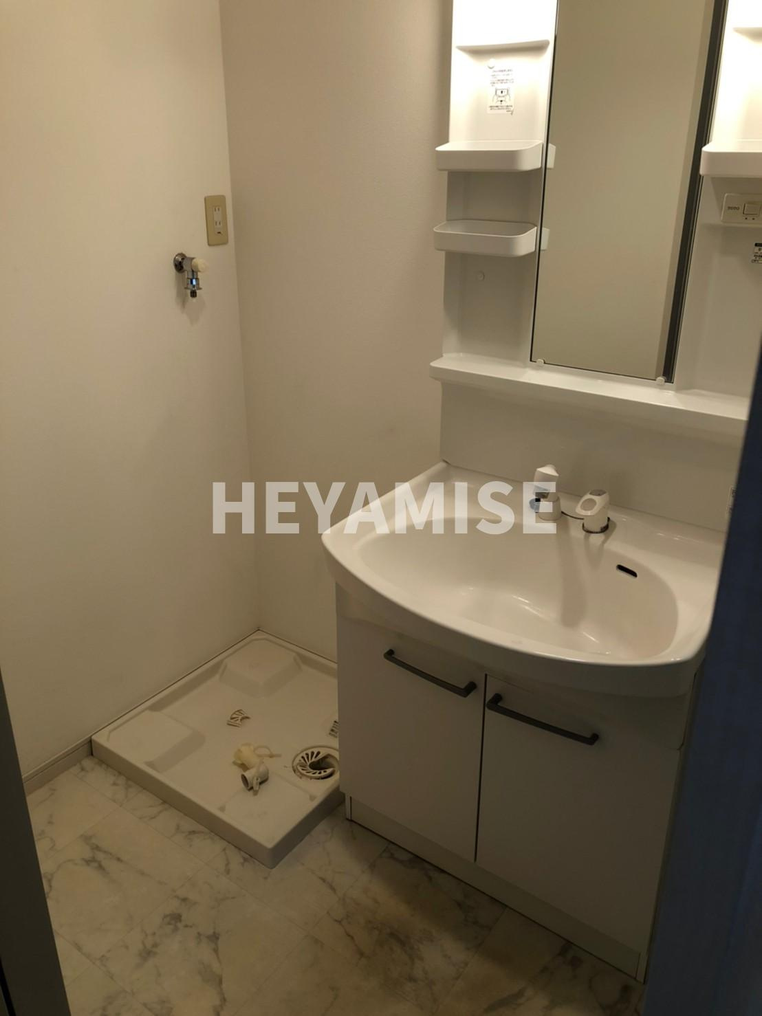 グランディールの洗面所|※同物件反転間取りのお部屋の写真です※現況優先します