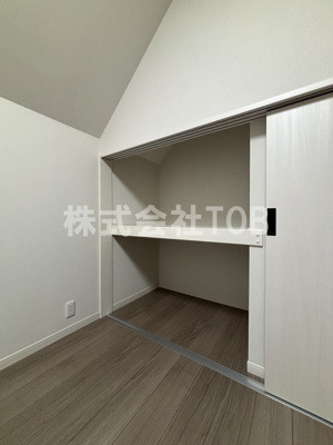 【収納】 | Ｒｉｃｏｒｄｏ　和泉 | 洋室4.5帖　収納