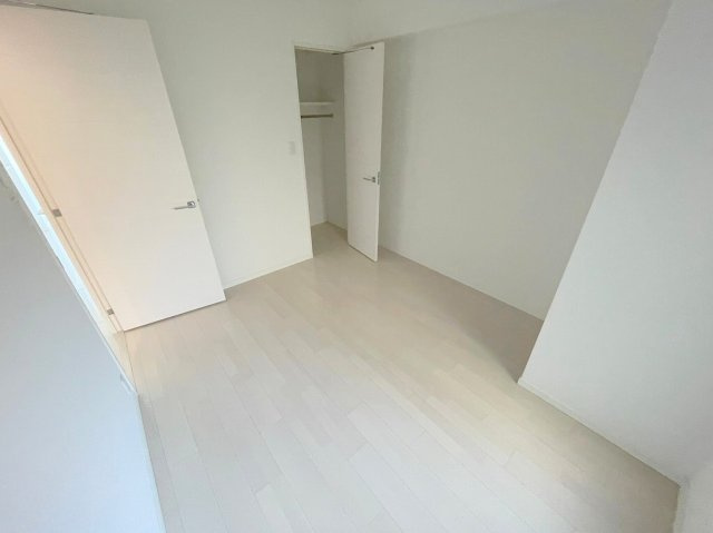 S-RESIDENCE新大阪駅前の寝室