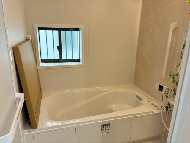 【浴室】 | 伊豆の国市大仁Ⅱ 新築建売分譲住宅 建物＋土地 TW06092 | 伊豆の国市大仁B号棟　浴室 ※令和8年4月13日撮影写真