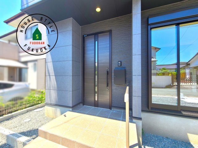 太宰府市五条5丁目第1-2棟（1号棟）　の外観：施工例|おでかけの時も帰った時も、「我が家」を最初に感じでもらえる素敵な空間に。