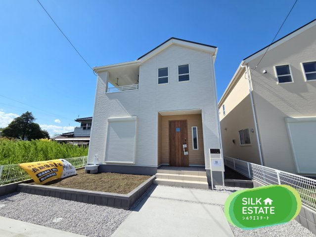 新築　伊勢崎市東小保方町第2　5号棟　Livele Garden.Sの外観|現地写真　2026年4月完成！随時ご内覧可能です。お気軽にご連絡ください！