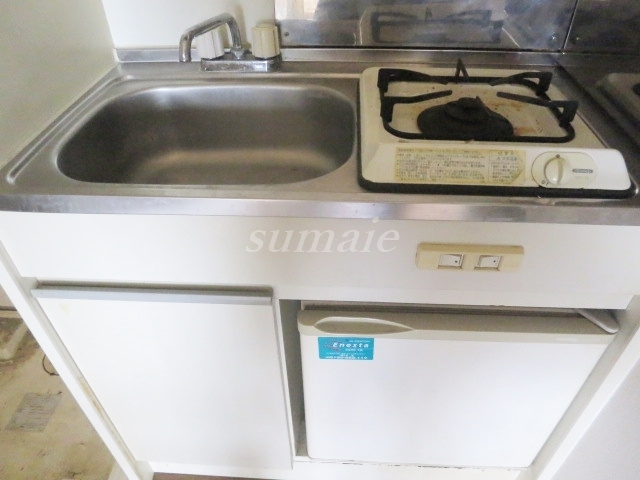 アナトリアコーポのキッチン|お料理しやすいガスコンロです☆