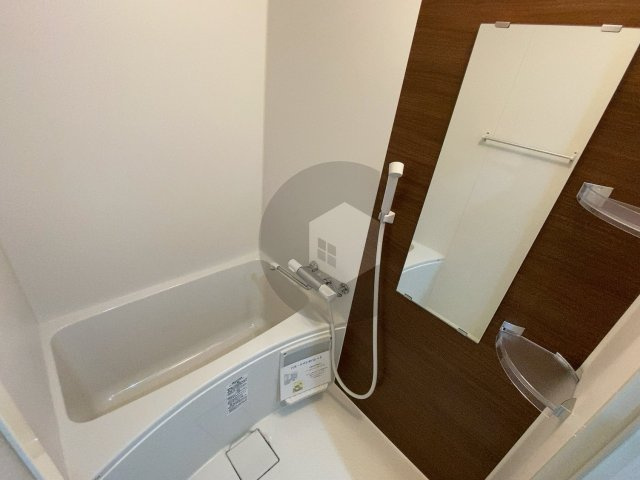 ノイヴェル長瀬の浴室