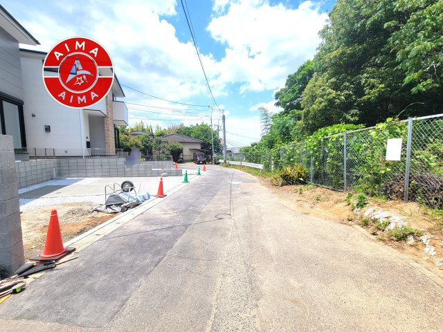 太宰府市五条5丁目第1-2棟（2号棟）　の前面道路含む現地写真|前面道路です。