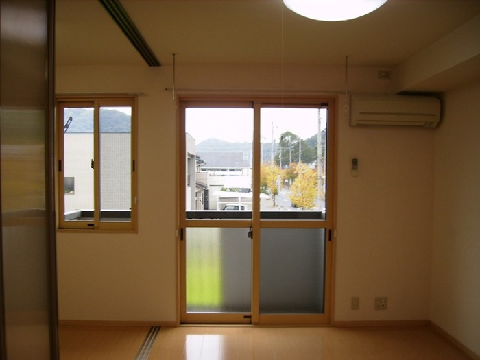 アンジュシャンテの居間・リビング