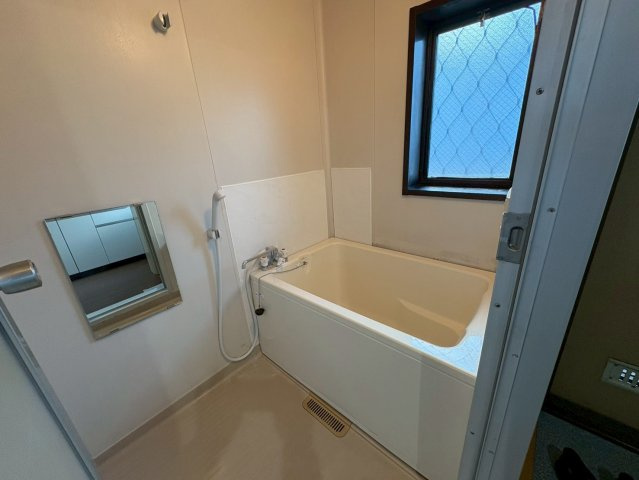 シティハイム　片倉町の浴室