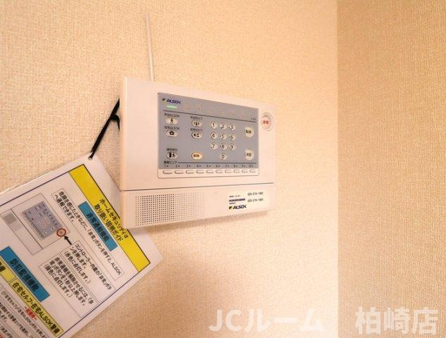 柏崎市東本町３丁目のアパートのセキュリティ