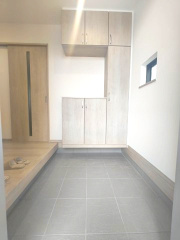【玄関】 | 天白区島田黒石　新築一戸建て | キャンペーン対象物件です♪詳細は弊社ホームページもしくはスタッフまでお気軽にお問合せ下さいませ♪ お役に立てる自信があります♪
