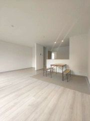 【居間・リビング】 | 天白区島田黒石　新築一戸建て | キャンペーン対象物件です♪詳細は弊社ホームページもしくはスタッフまでお気軽にお問合せ下さいませ♪ お役に立てる自信があります♪