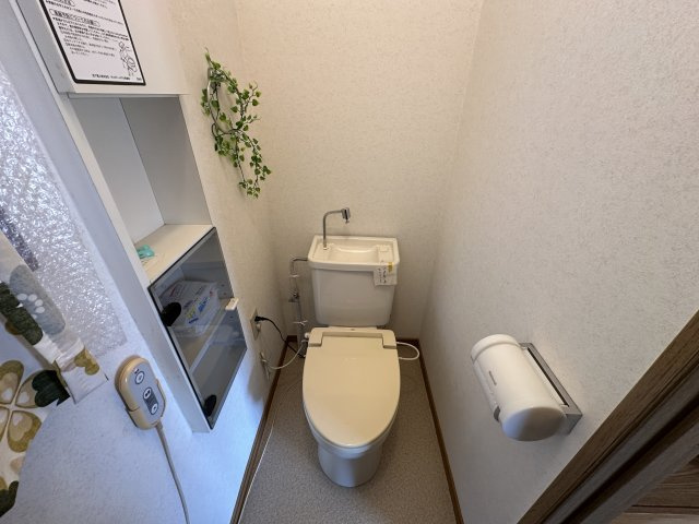 【北杜市武川町柳澤】フレンドパーク武川に近い４LDKのトイレ