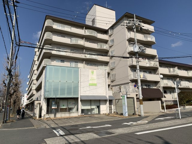 ハイツ白川の外観