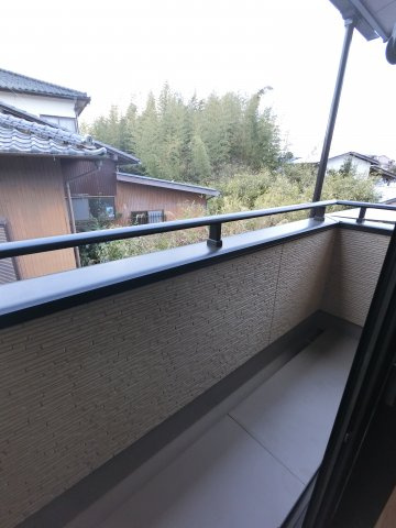 【バルコニー】