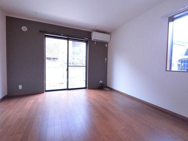 【居間・リビング】