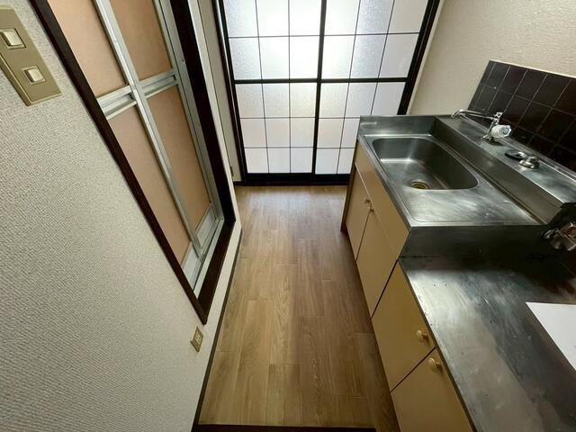 メゾン西小岩A棟のキッチン