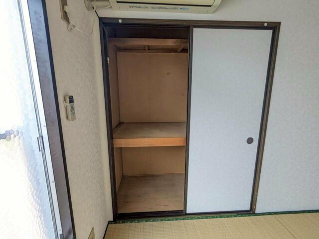 メゾン西小岩B棟の収納