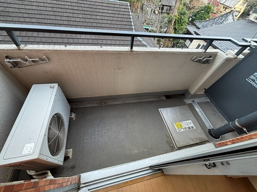 【バルコニー】