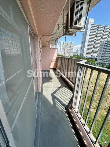 UR武庫川 28号棟のバルコニー