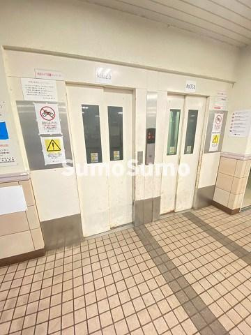 UR武庫川 28号棟の外観