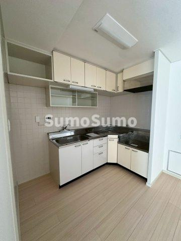 UR武庫川 28号棟のキッチン