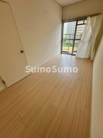 UR武庫川 28号棟の洋室