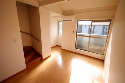 【洋室】 | ＣＬＡＩＲ咲 Ｃ | 2F洋室