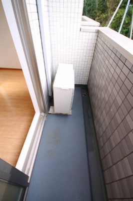 【バルコニー】 | ＣＬＡＩＲ咲 Ｃ | バルコニーからの眺めを楽しみながら食事をしませんか