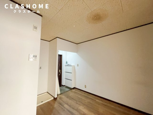 アメニティ八幡　　刈谷市近郊の賃貸はクラスホーム刈谷店の居間・リビング|同物件の別部屋になります。