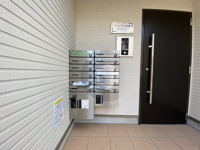 ラージヒル長瀬EASTの設備