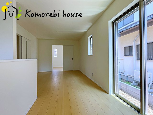 第10上尾緑丘　新築一戸建て　ハートフルタウン　Aの居間・リビング|使いやすいリビングです
