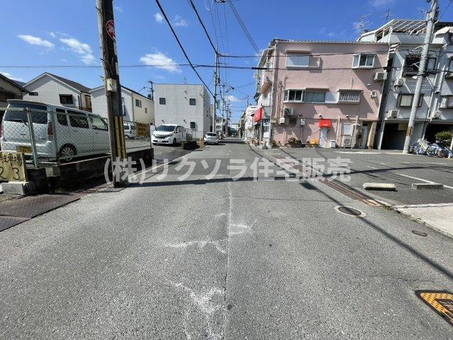 御幸東町　中古一戸建ての前面道路含む現地写真|■物件内覧・資金計画相談・住宅ローン相談、リフォーム相談、お問合せ受付中■
※当日・翌日のご内覧、ご相談はお電話でのお問合せがスムーズです！